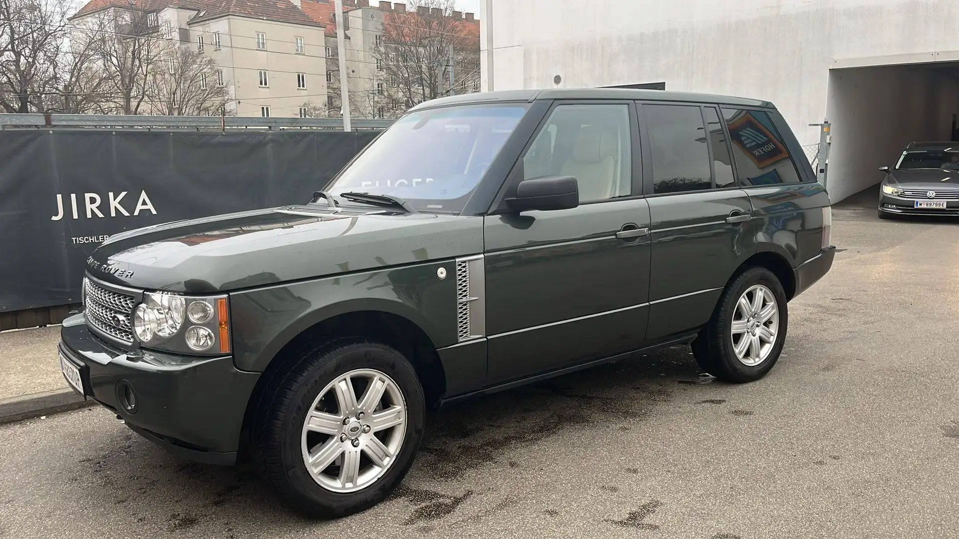 Land Rover Range Rover VOGUE TDV8 Grün - 2