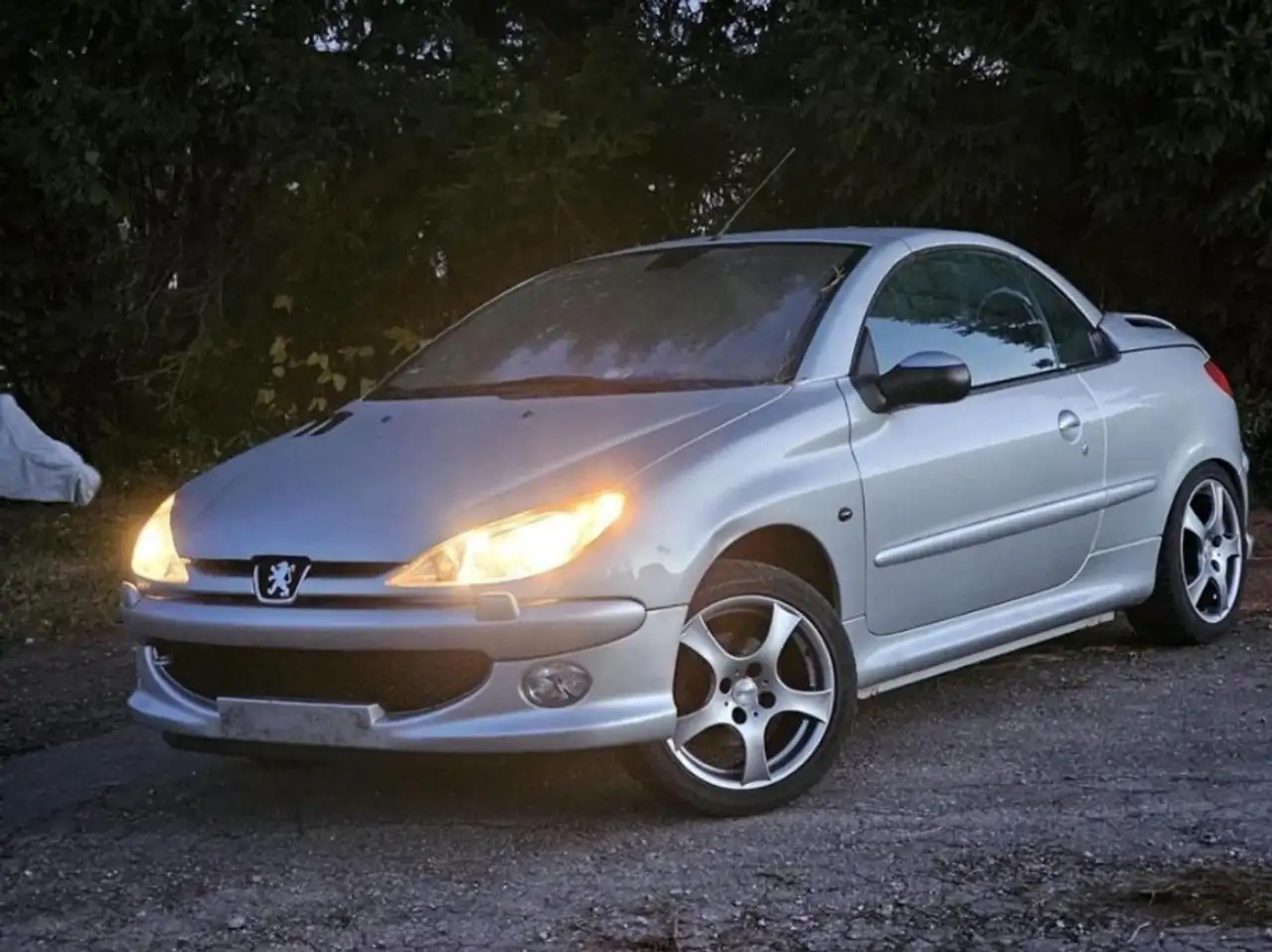 Peugeot 206