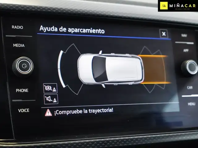 Volkswagen T-Cross view 12