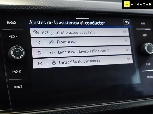 Volkswagen T-Cross view 10