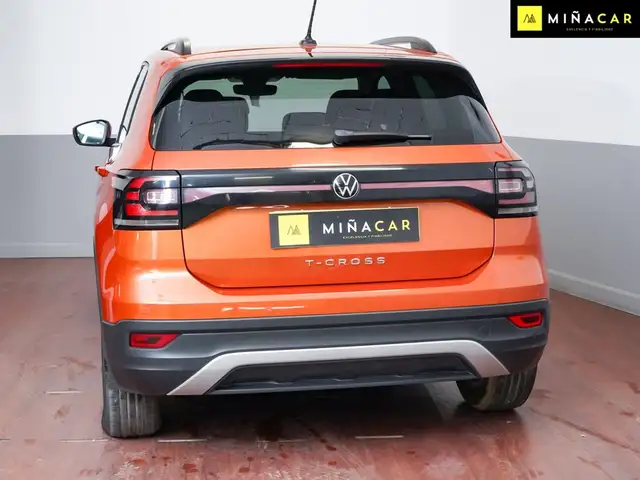 Volkswagen T-Cross view 3