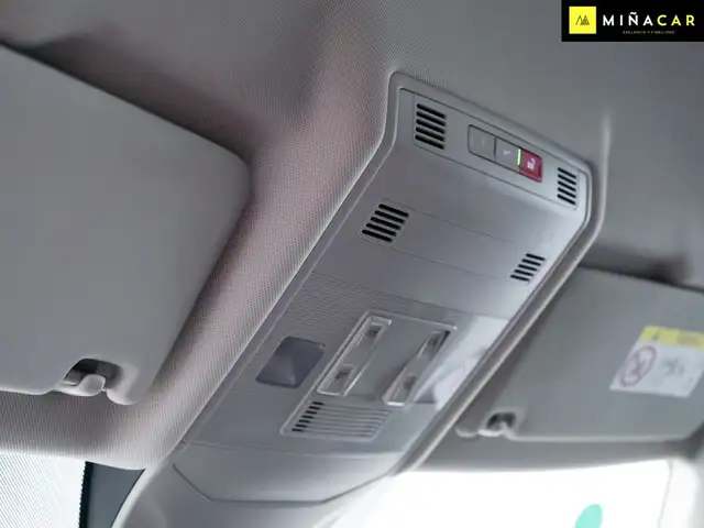 Volkswagen T-Cross view 18