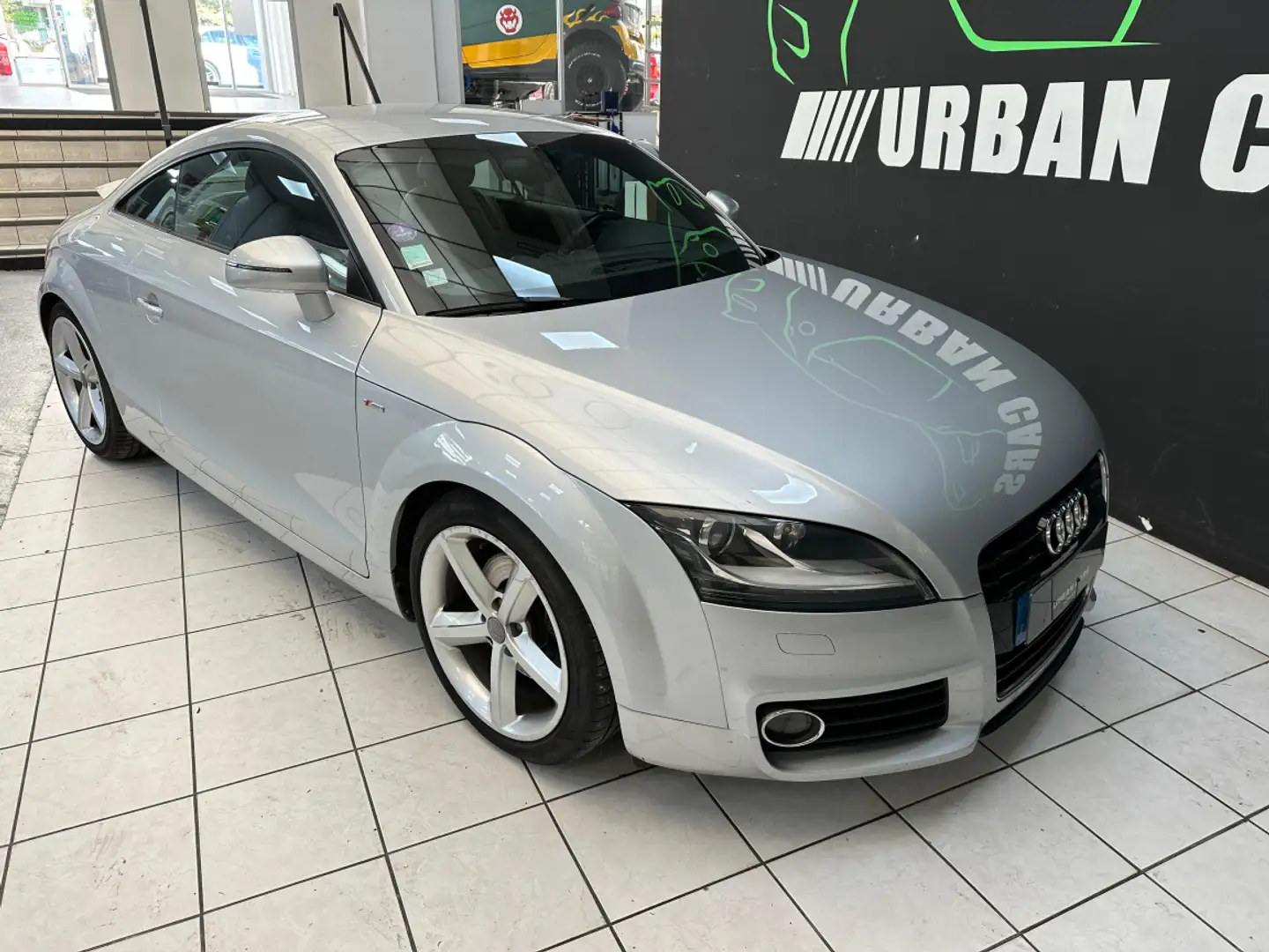 Audi Coupe TT Coupé 1.8 TFSI 160 S line - 2