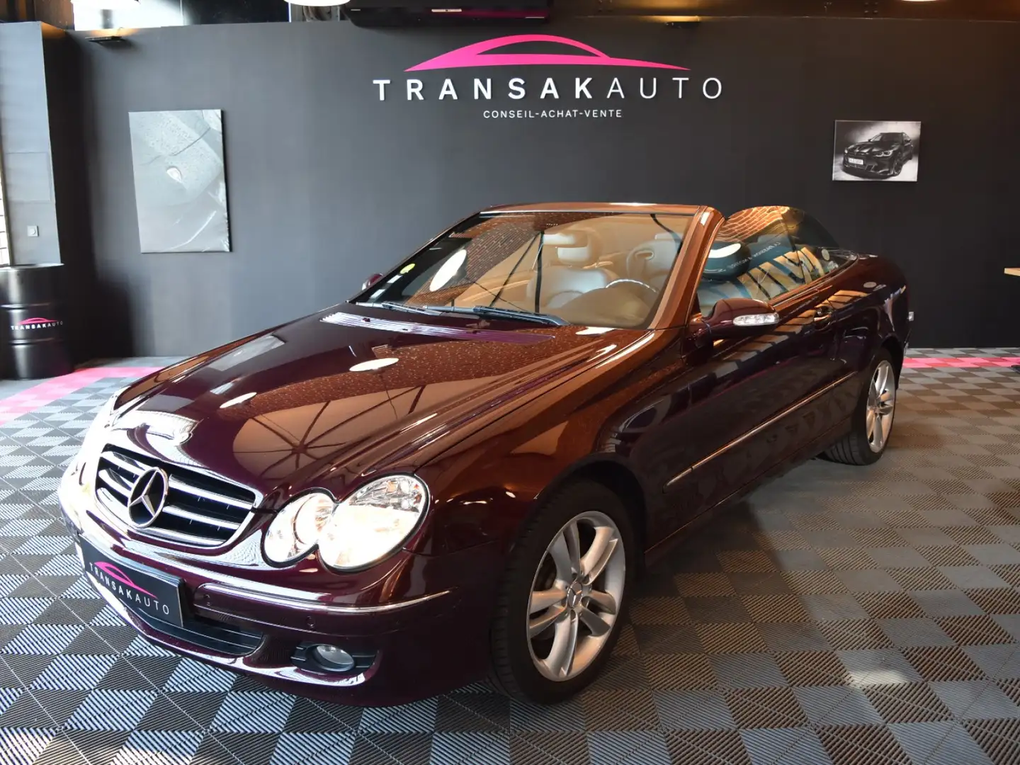 Mercedes-Benz CLK Avantgarde A Rouge - 2