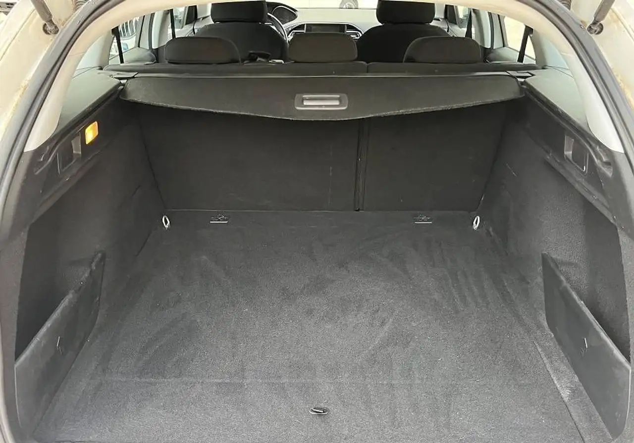 Peugeot 308 308 SW — photo 7