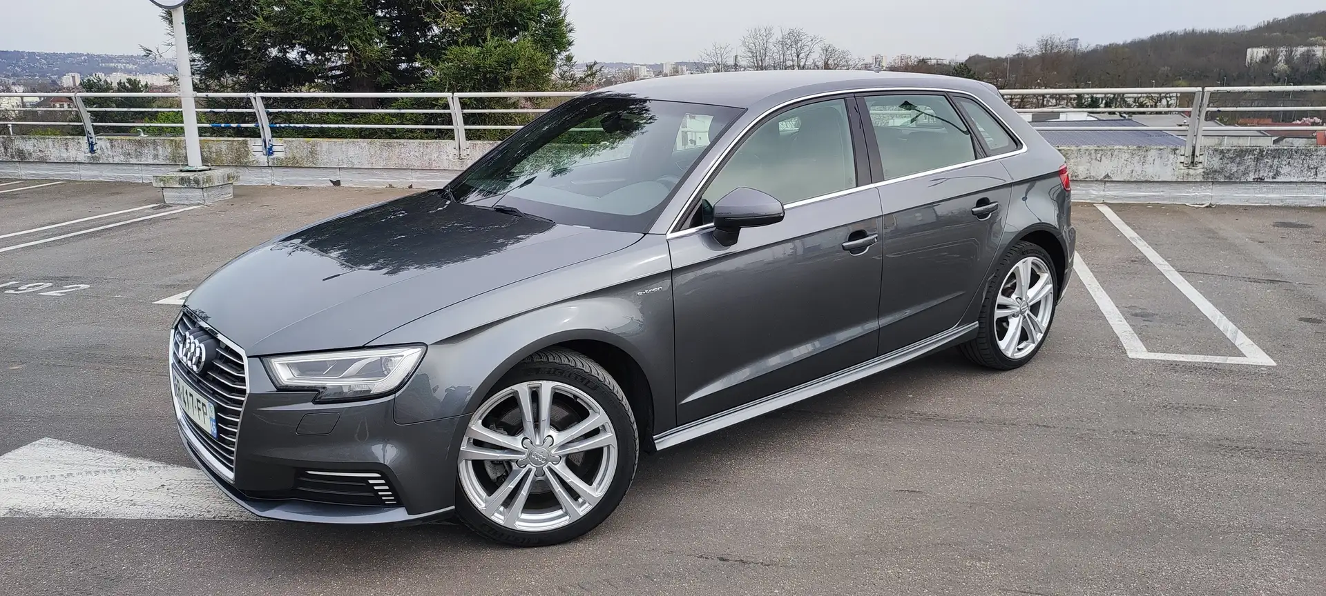 Audi A3 A3 Sportback 1.4 TFSI e-tron 204 S tronic 6 S Line Grigio - 2