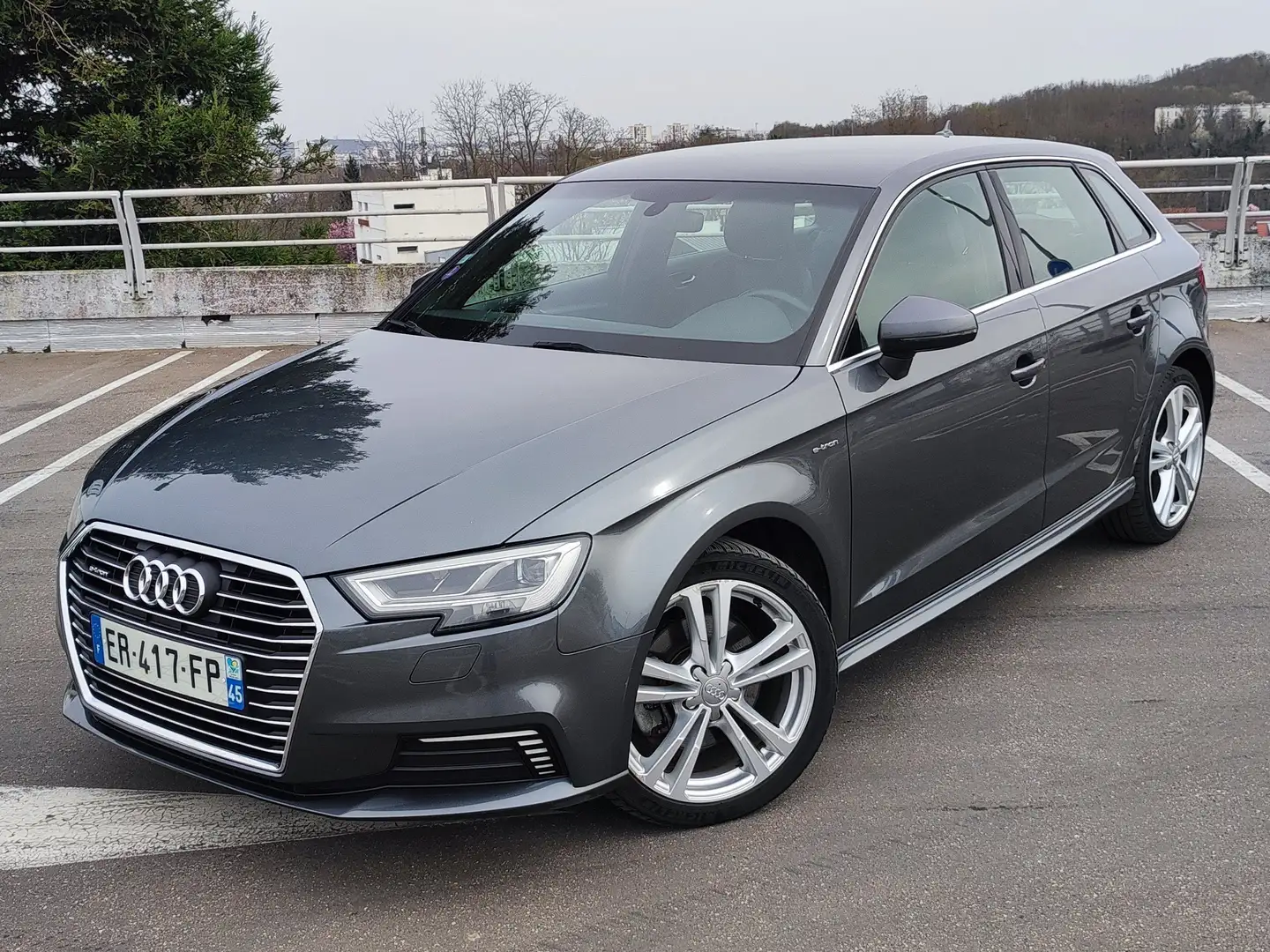 Audi A3 A3 Sportback 1.4 TFSI e-tron 204 S tronic 6 S Line Grigio - 1