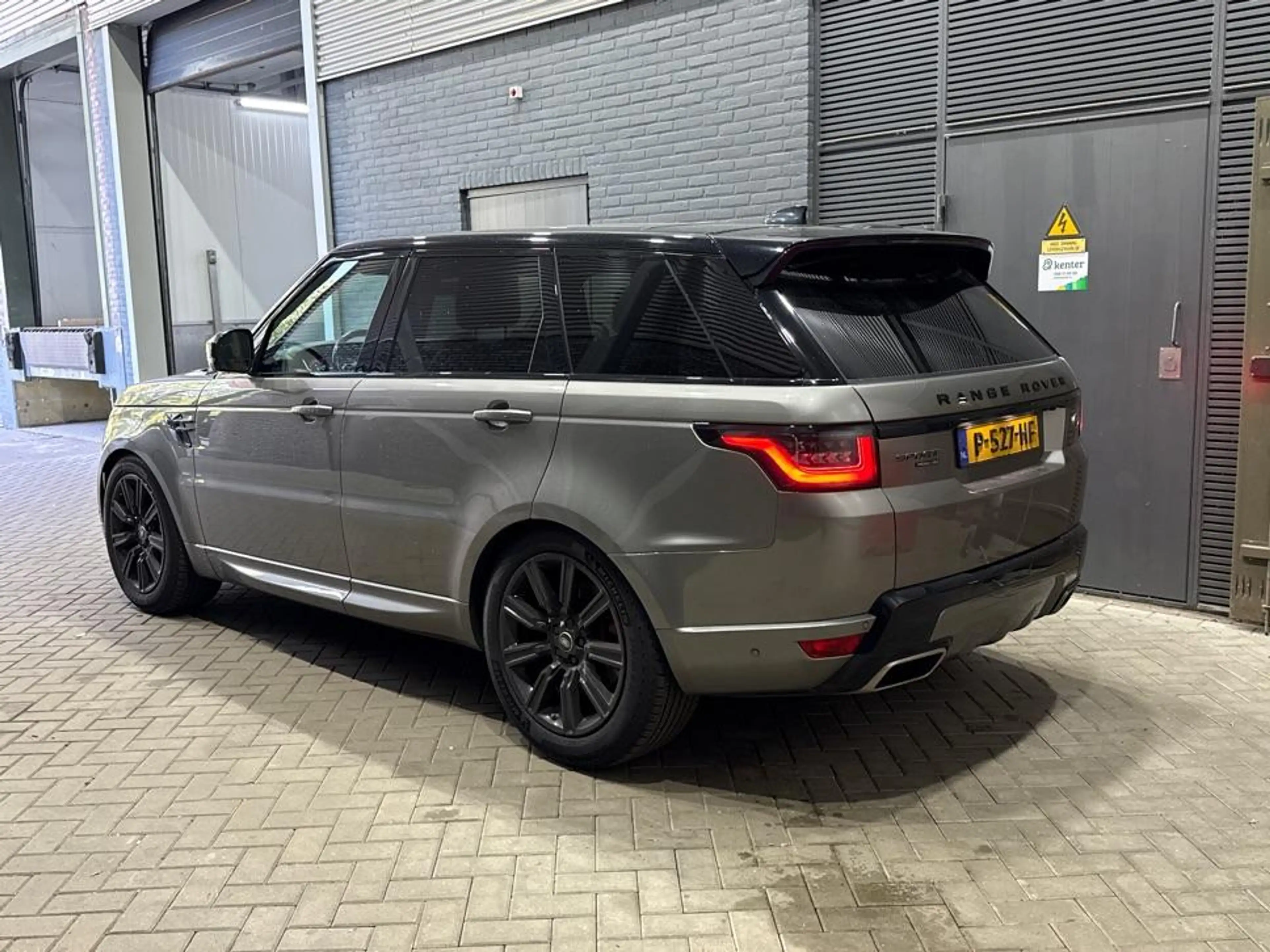 Land Rover Range Rover Sport P400e HSE | Luchtvering | Black Pack | Meridian | — photo 3
