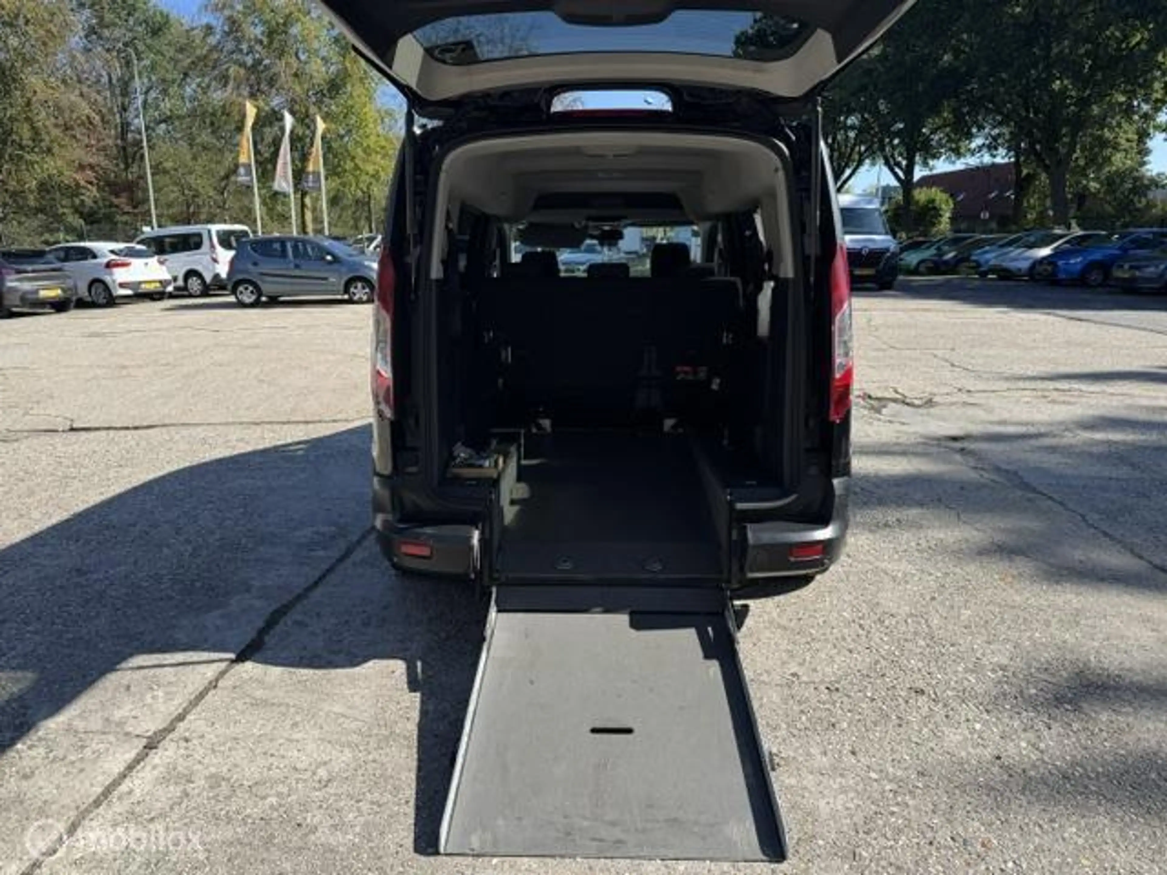Ford Tourneo Connect Grand 1.5 TDCi Automaat Rolstoelauto — photo 10