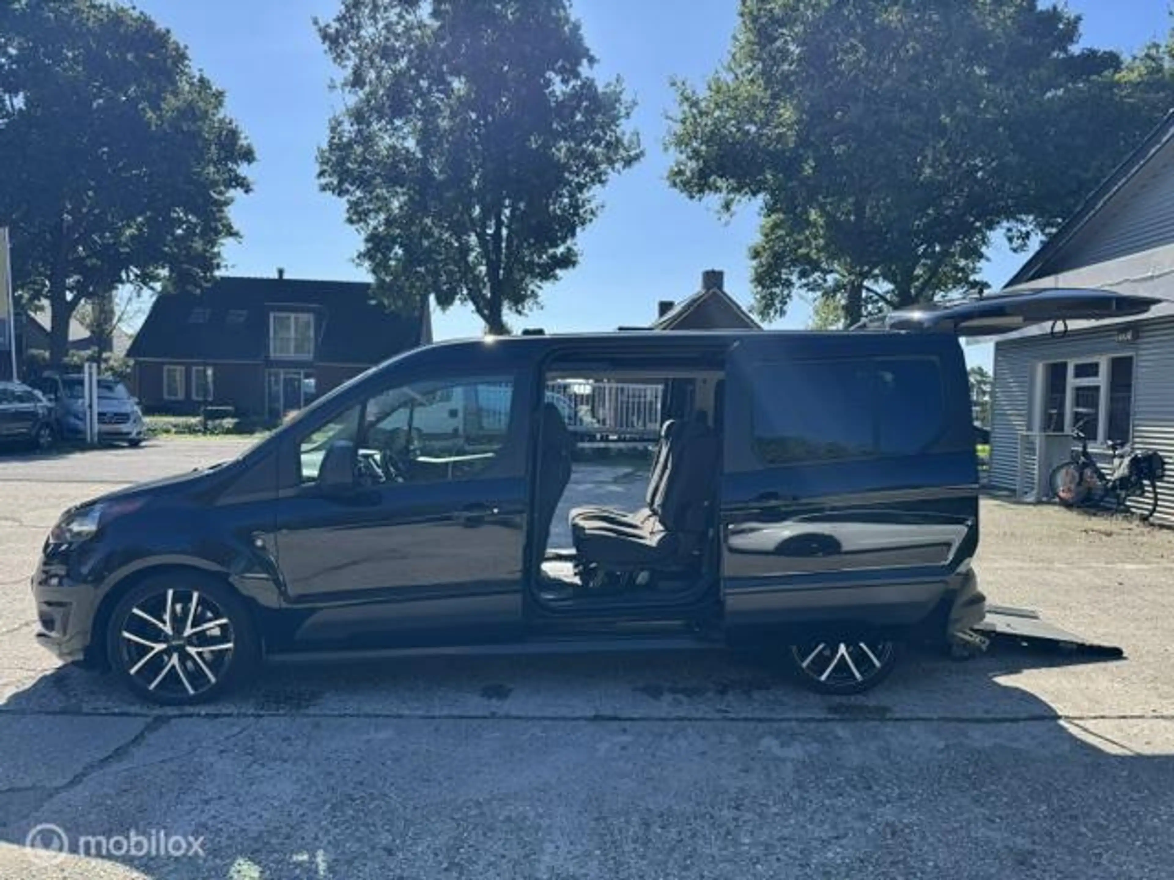 Ford Tourneo Connect Grand 1.5 TDCi Automaat Rolstoelauto — photo 11