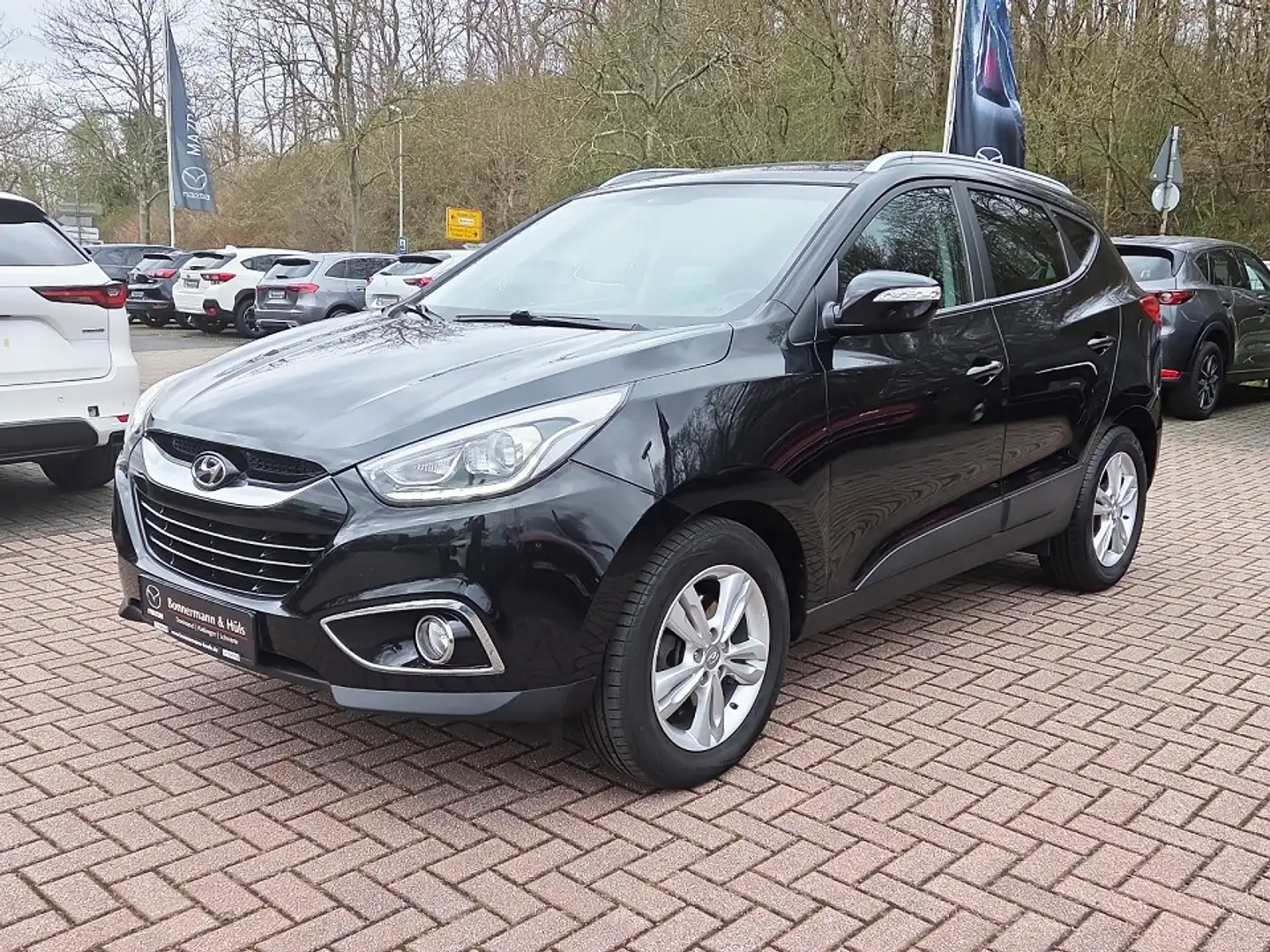 Hyundai iX35 2.0 CRDI DPF AWD *Navi*PDC hi*Bluetooth* Negru - 1