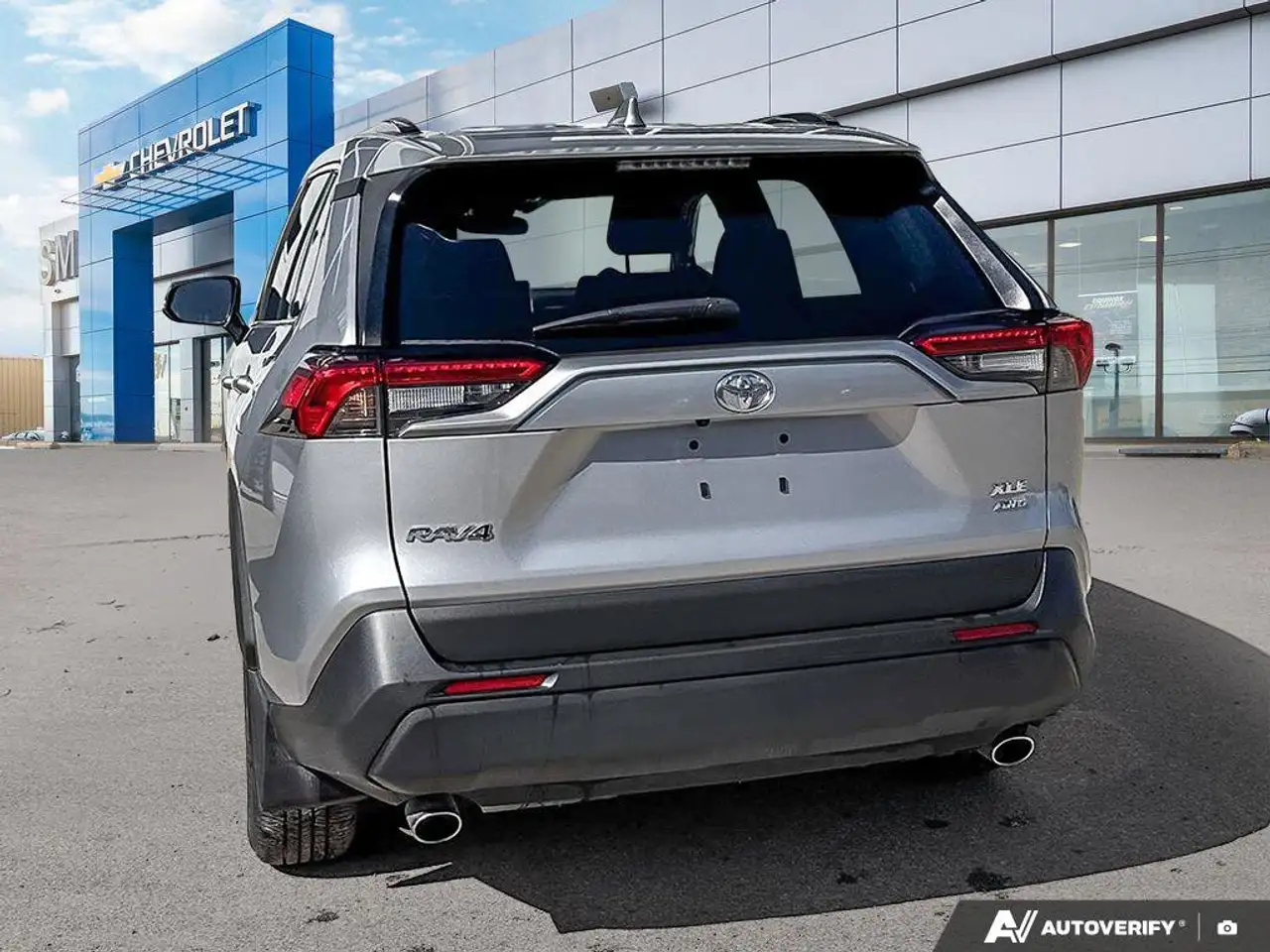 Toyota RAV 4 снимка Toyota RAV 4