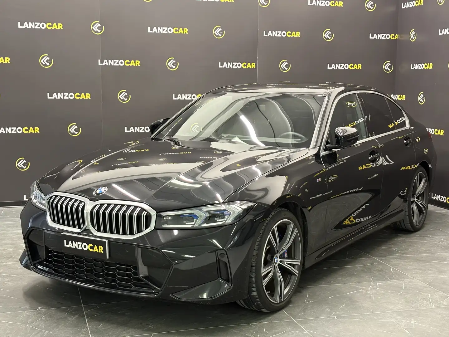 BMW 320 *BERLINA*M-SPORT*X-DRIVE*LIST PRICE 67100* Schwarz - 1