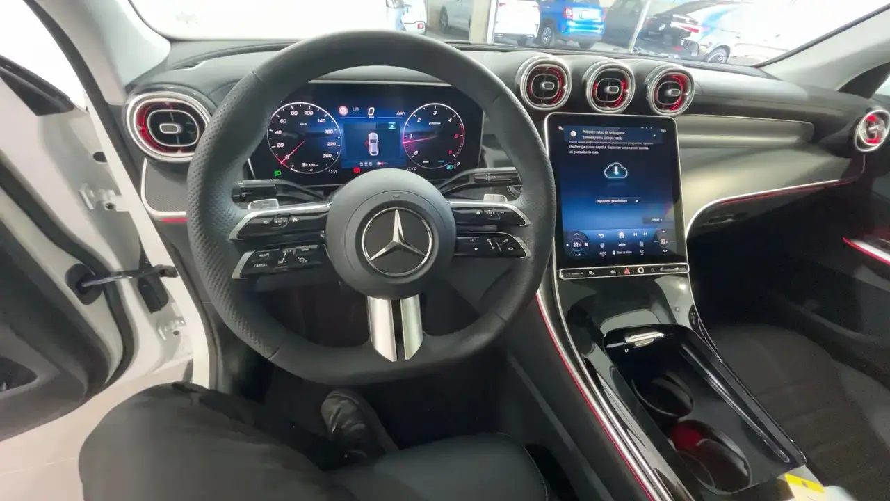 Mercedes-Benz GLC 2026