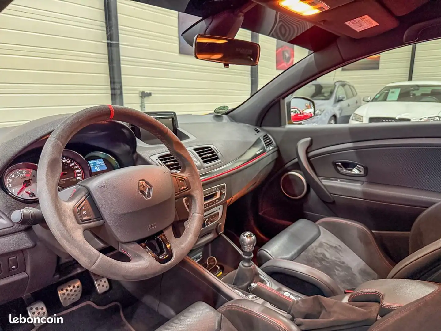 Renault Megane RS Trophy 275 – Jaune Sirius 1ère main Entretien Complet Jaune - 2