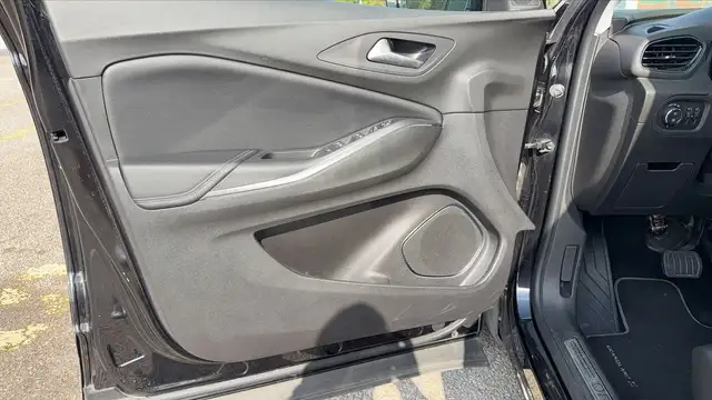 Opel Grandland X view 7