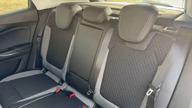 Opel Grandland X view 9