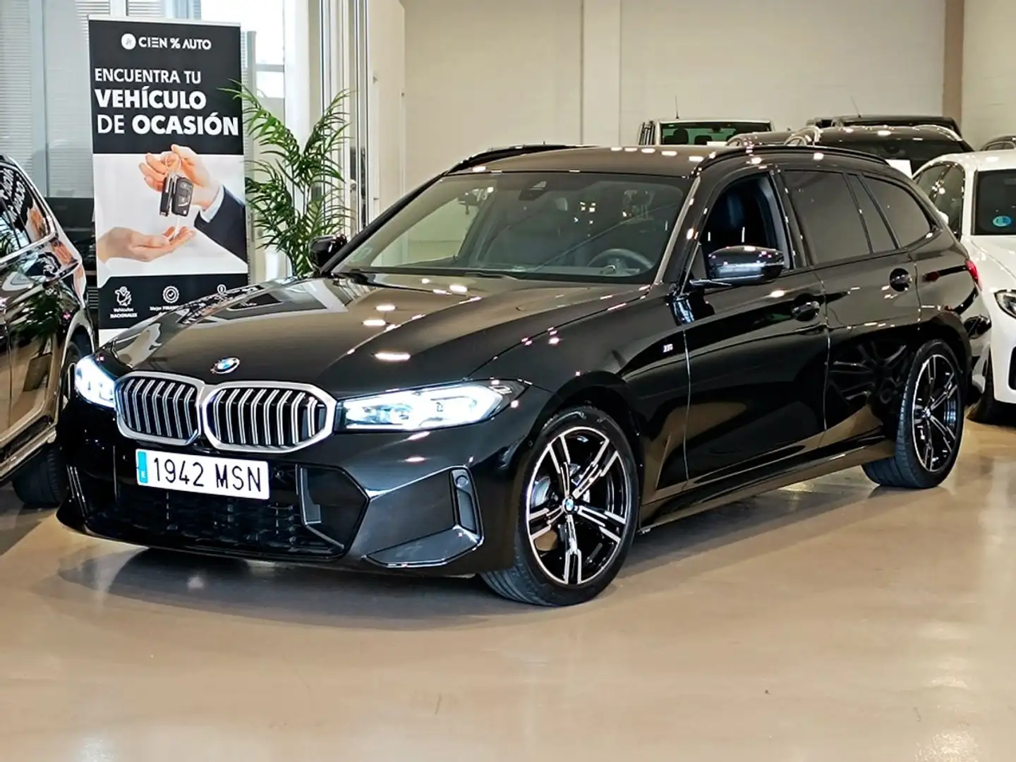 BMW 320 320d xDrive Automática Touring Negro - 1