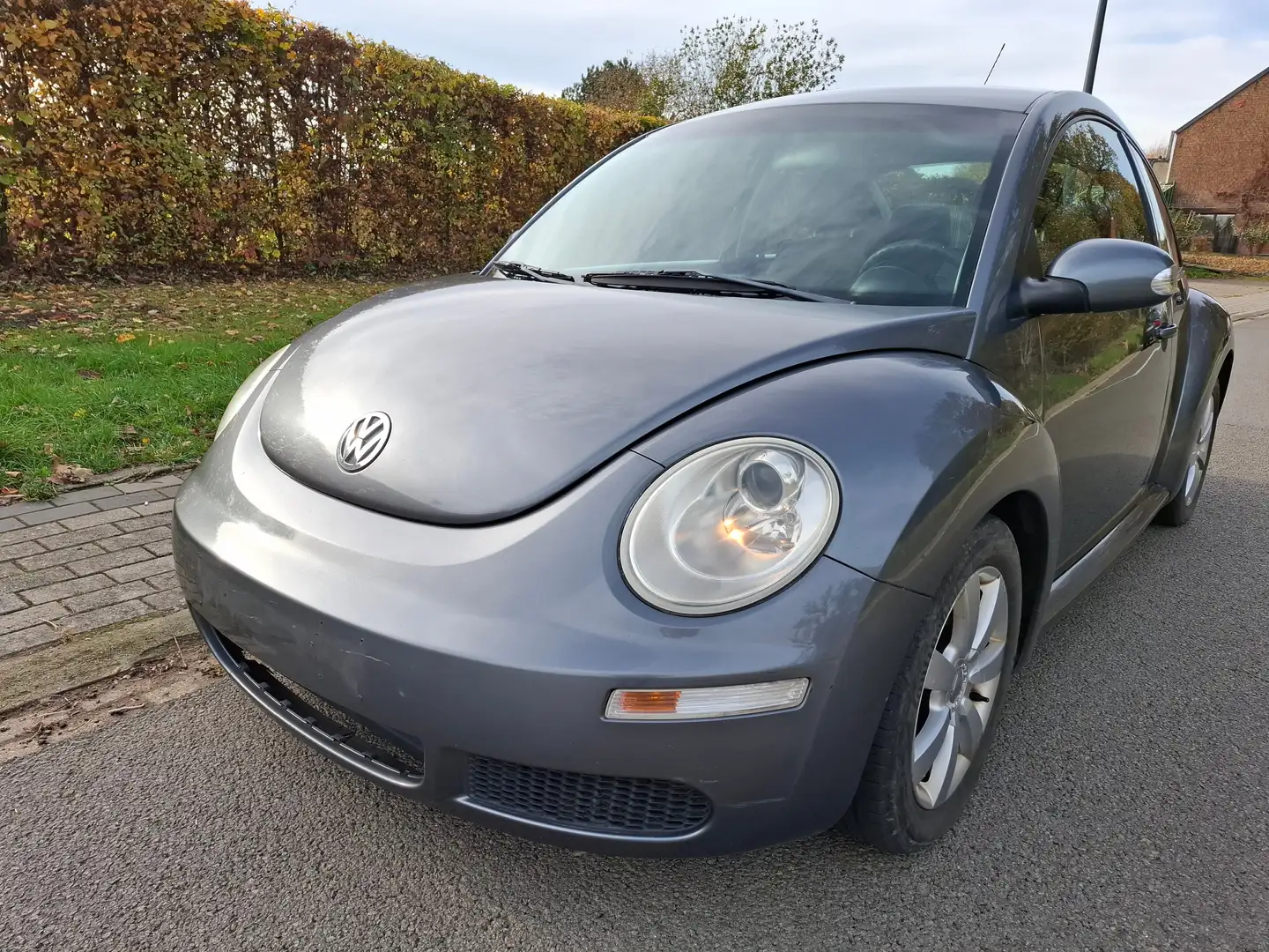 Volkswagen New Beetle New Beetle 1.9 TDi Gris - 1