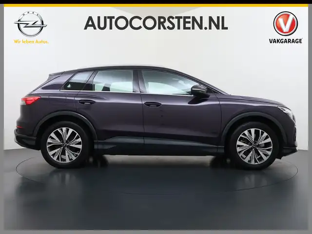 Audi Q4 E-Tron view 4