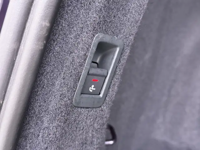Audi Q4 E-Tron view 21