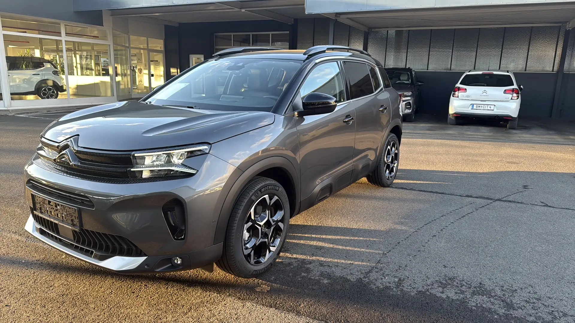 Citroen C5 Aircross Max Grau - 1