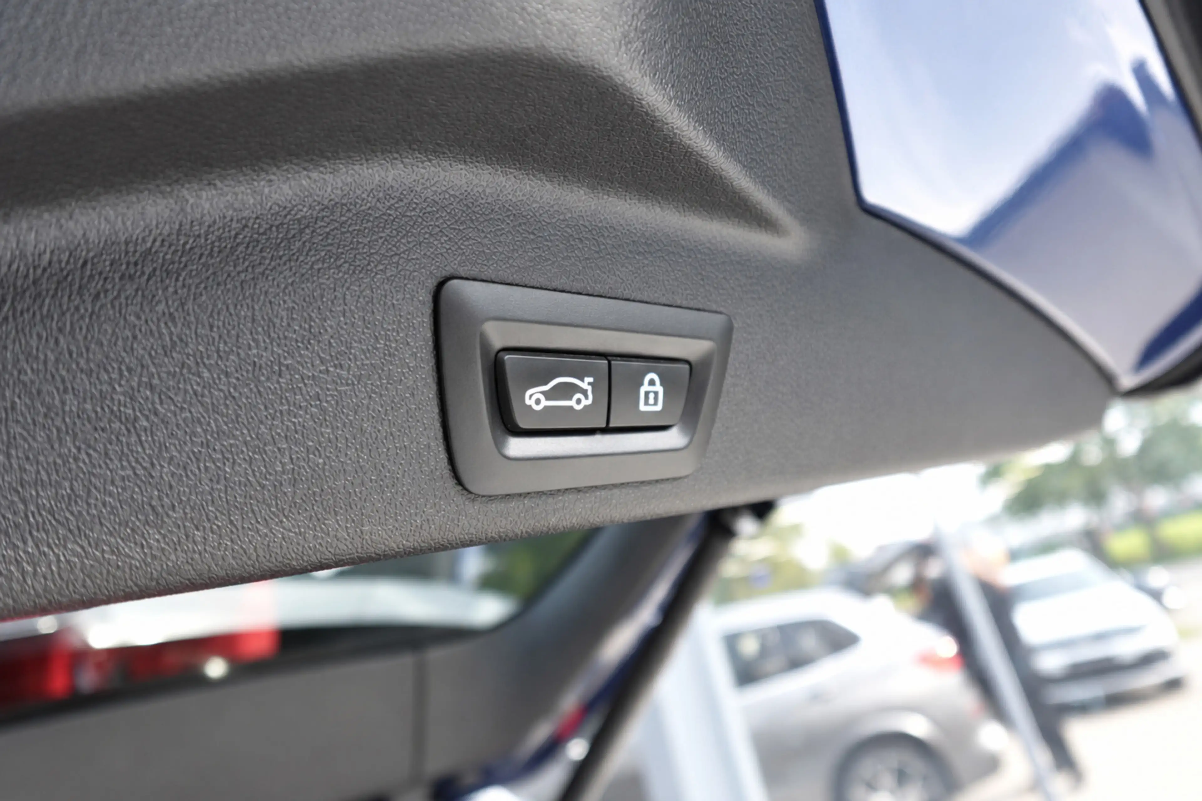 BMW X5 XDrive30d Executive PANO LASER MASSAGE — photo 11