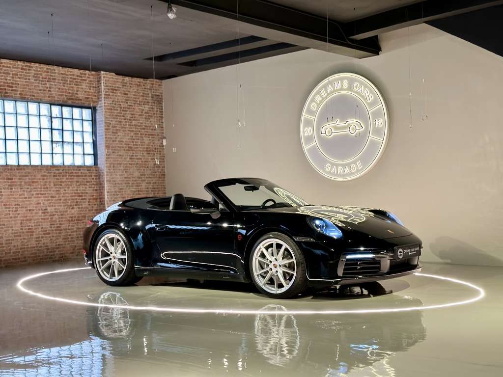 Porsche 992
