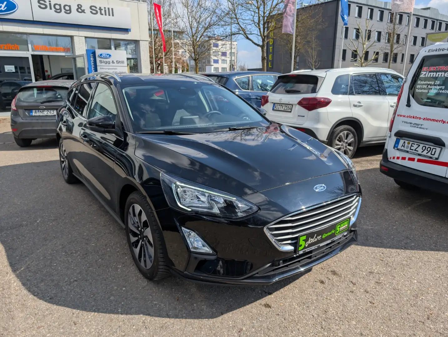 Ford Focus Turnier 1.0 Cool&Connect NAVI*LED*SHZ*CAM Nero - 2