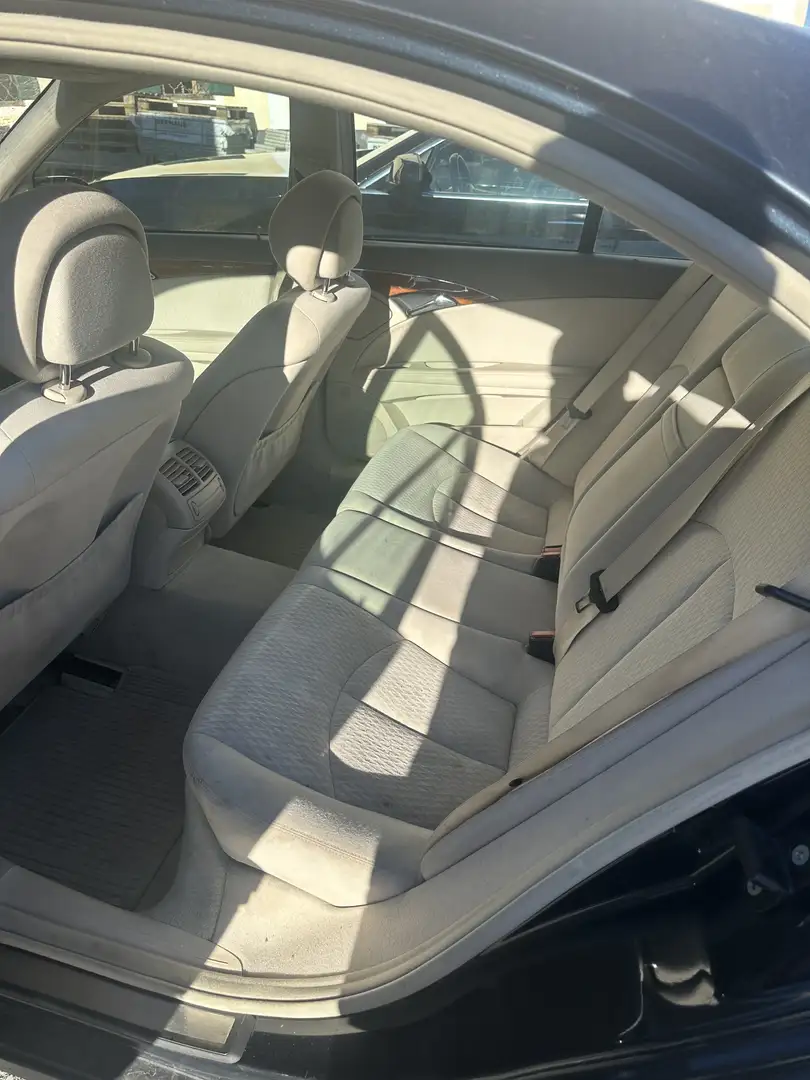 Mercedes-Benz E 320 Avantgarde 4MATIC CDI Aut. - 2