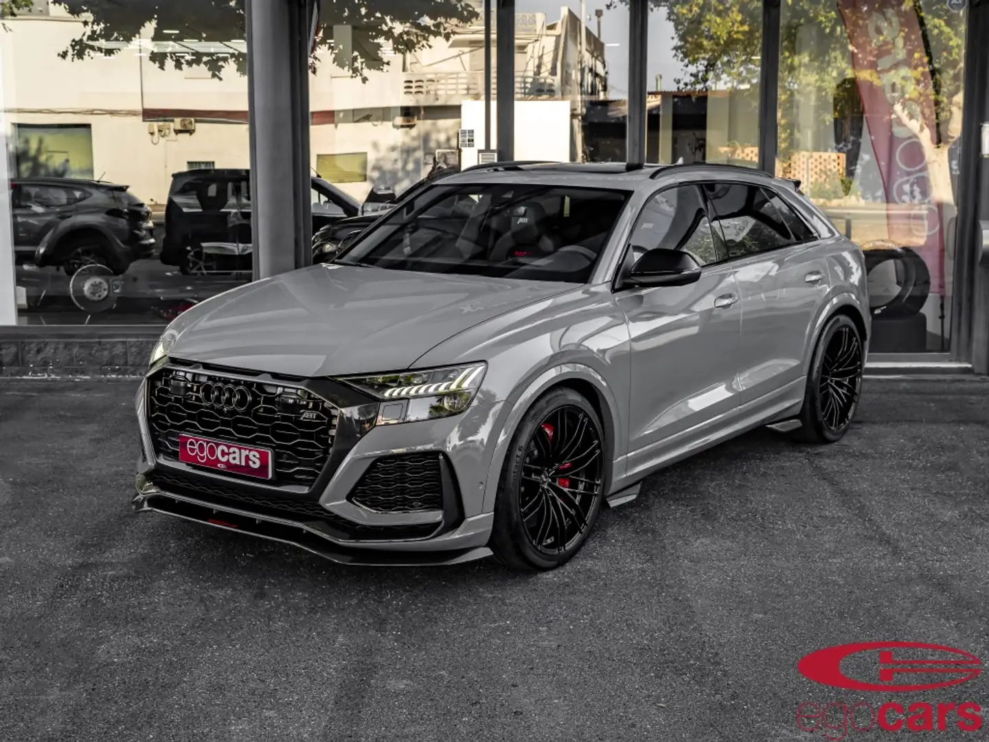 Audi RS Q8 TFSI quattro tiptronic Gris - 2