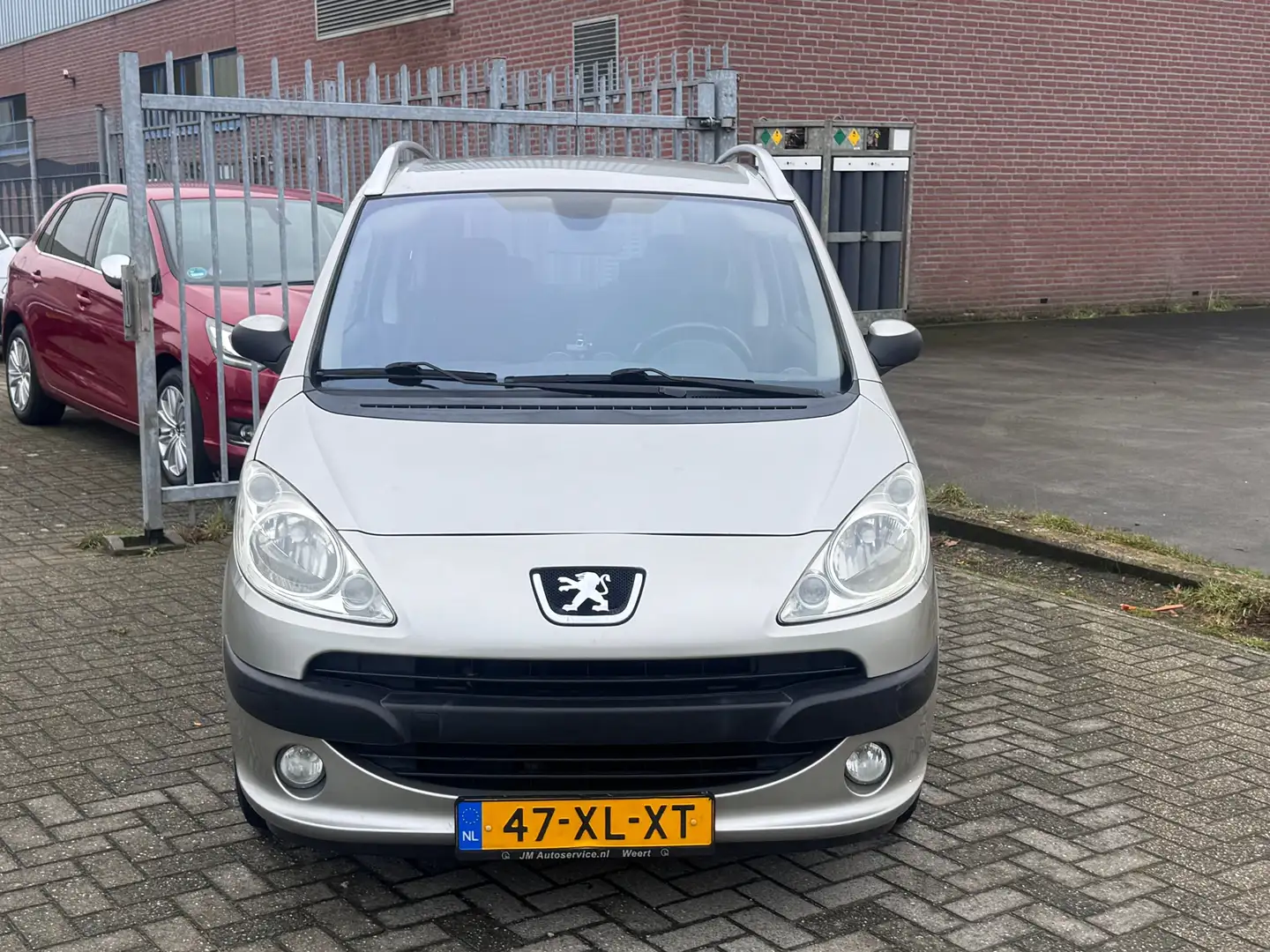 Peugeot 1007 1.4-16V Gentry NL AUTO NAP! NIEUWE D-RIEM! Airco E Grau - 2