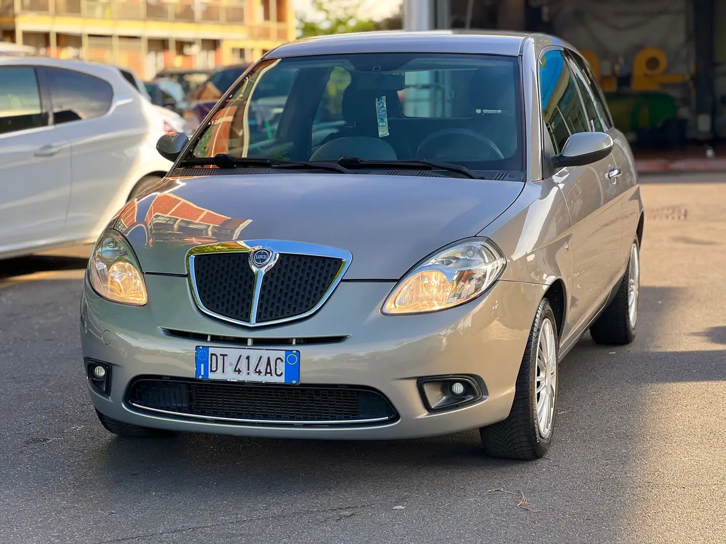 Lancia Ypsilon 1.2 8v Argento - 1