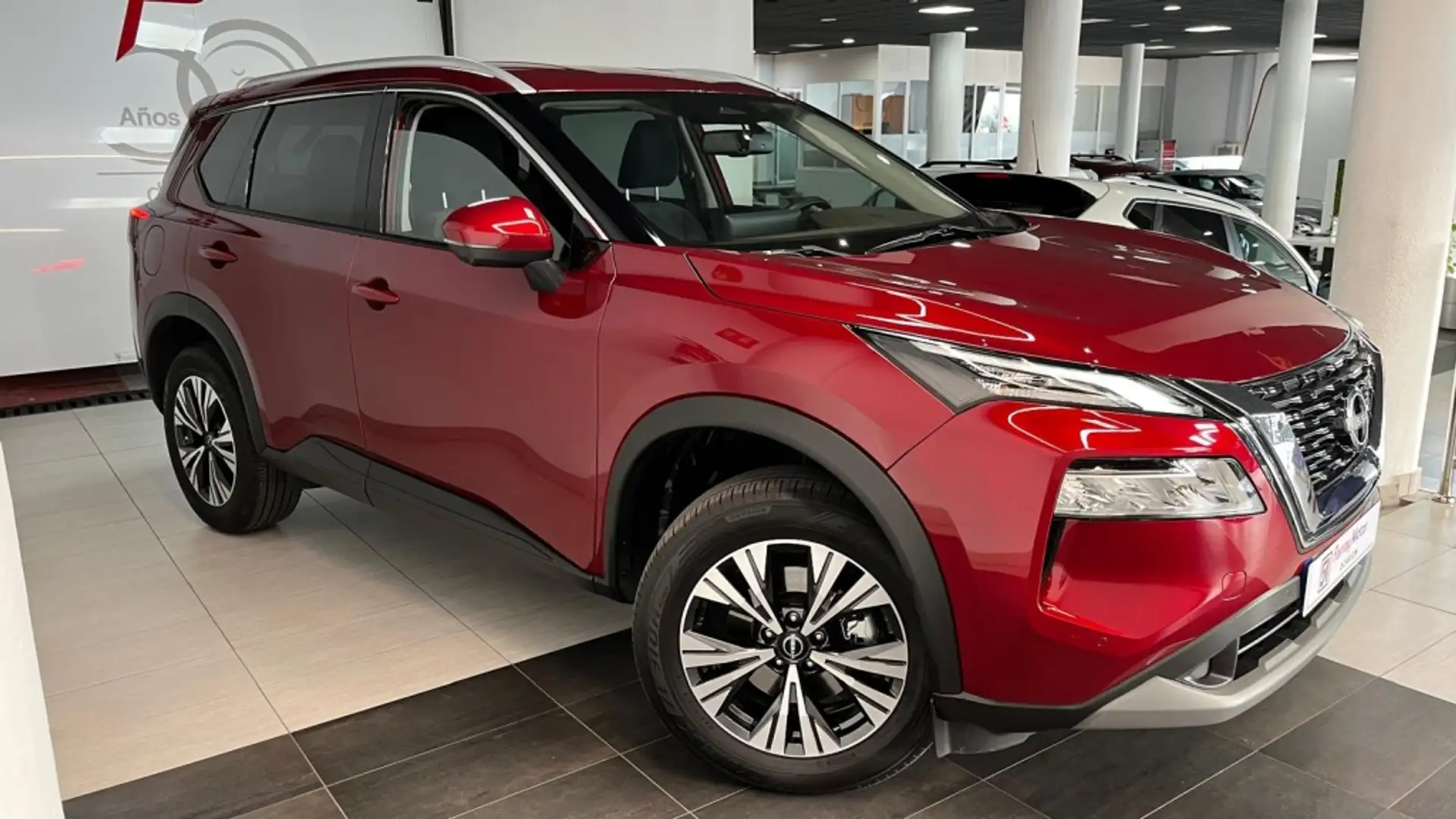 Nissan X-Trail 1.5 VC Turbo MHEV N-Connecta XTronic 4x2 7pl. Rojo - 2