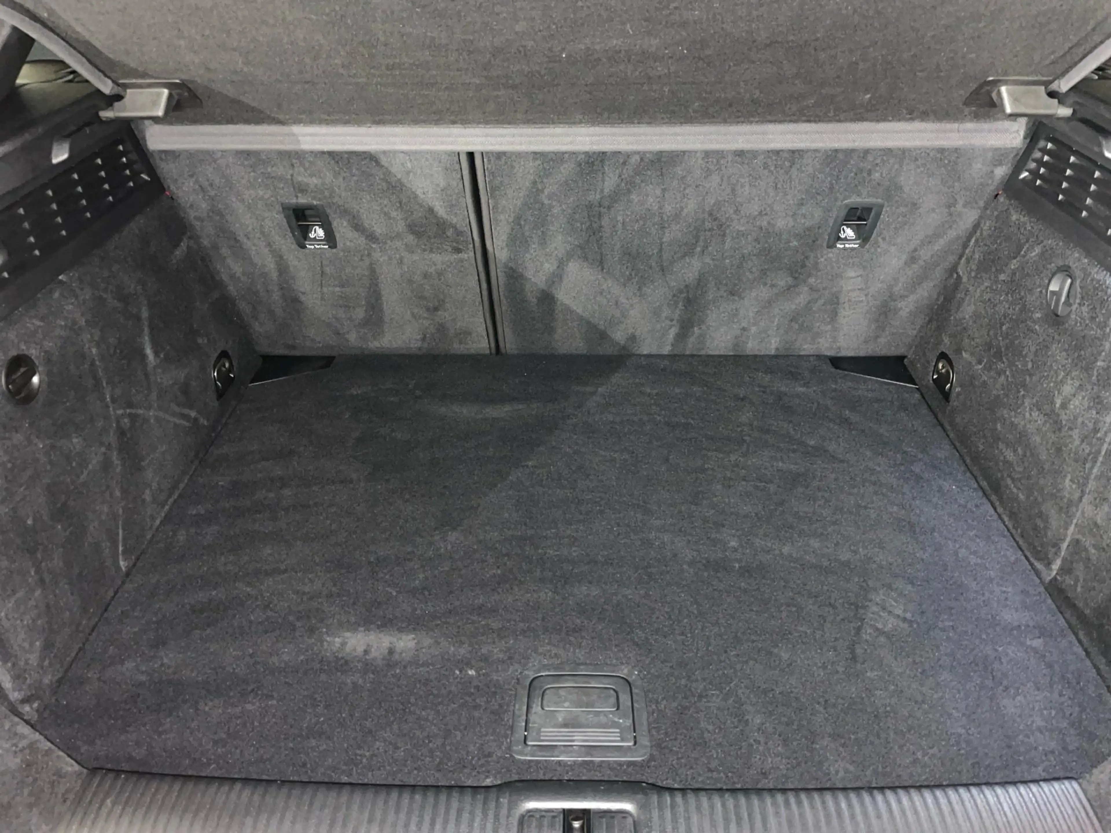 Audi A3 35 TFSI edition one Sportback — photo 12
