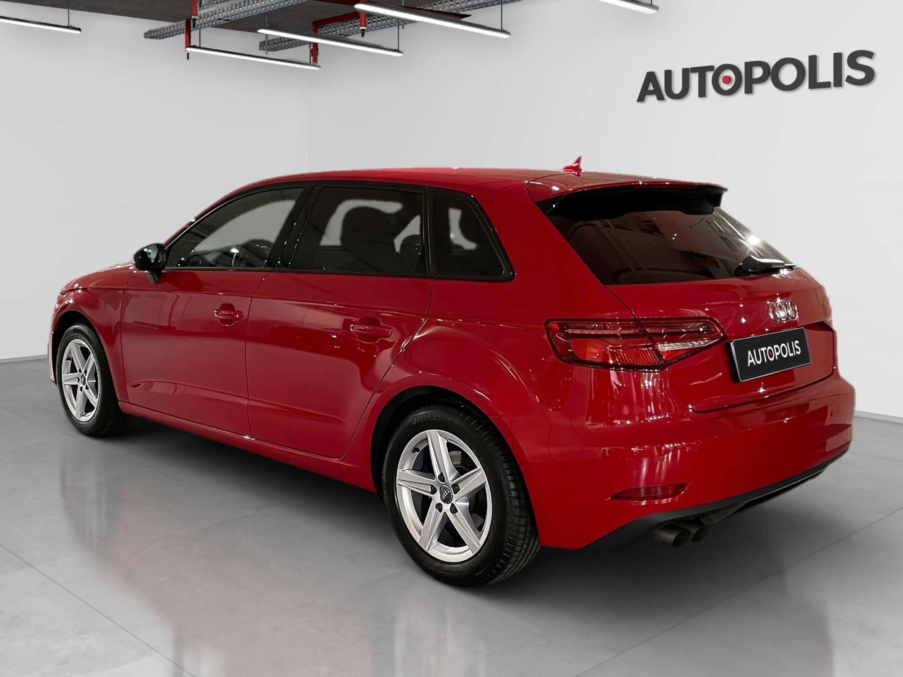 Audi A3 35 TFSI edition one Sportback — photo 13