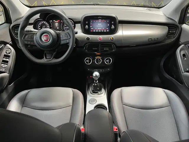 Fiat 500x view 9
