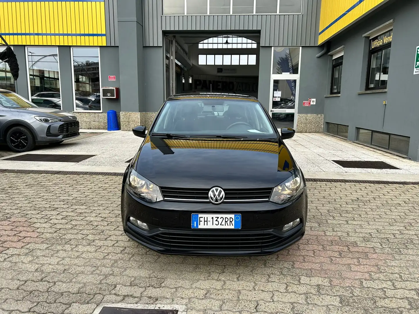 Volkswagen Polo 5p 1.0 mpi Comfortline 60cv Zwart - 2