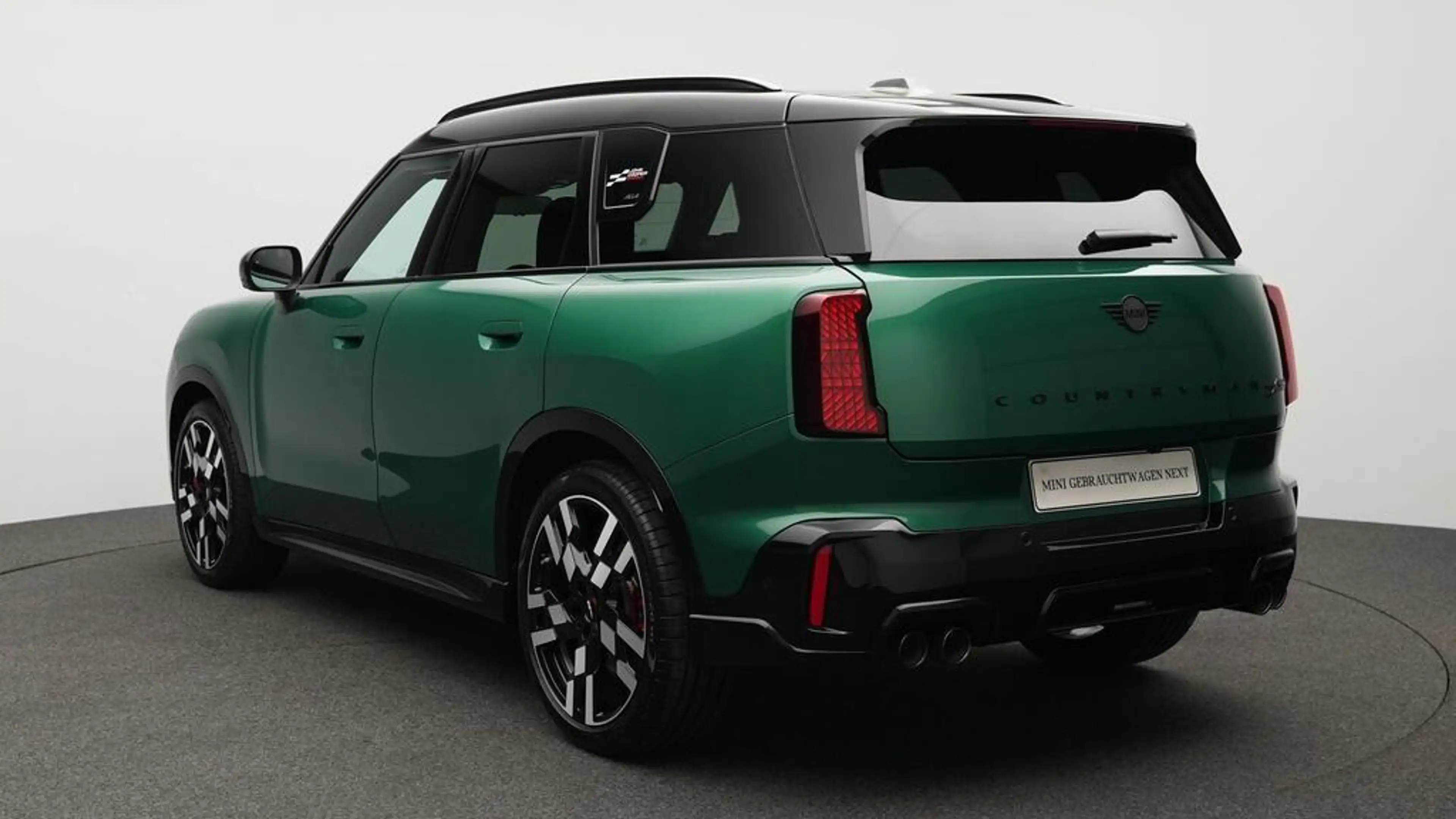 MINI JCW Countryman All4 John Cooper Works Trim — photo 6