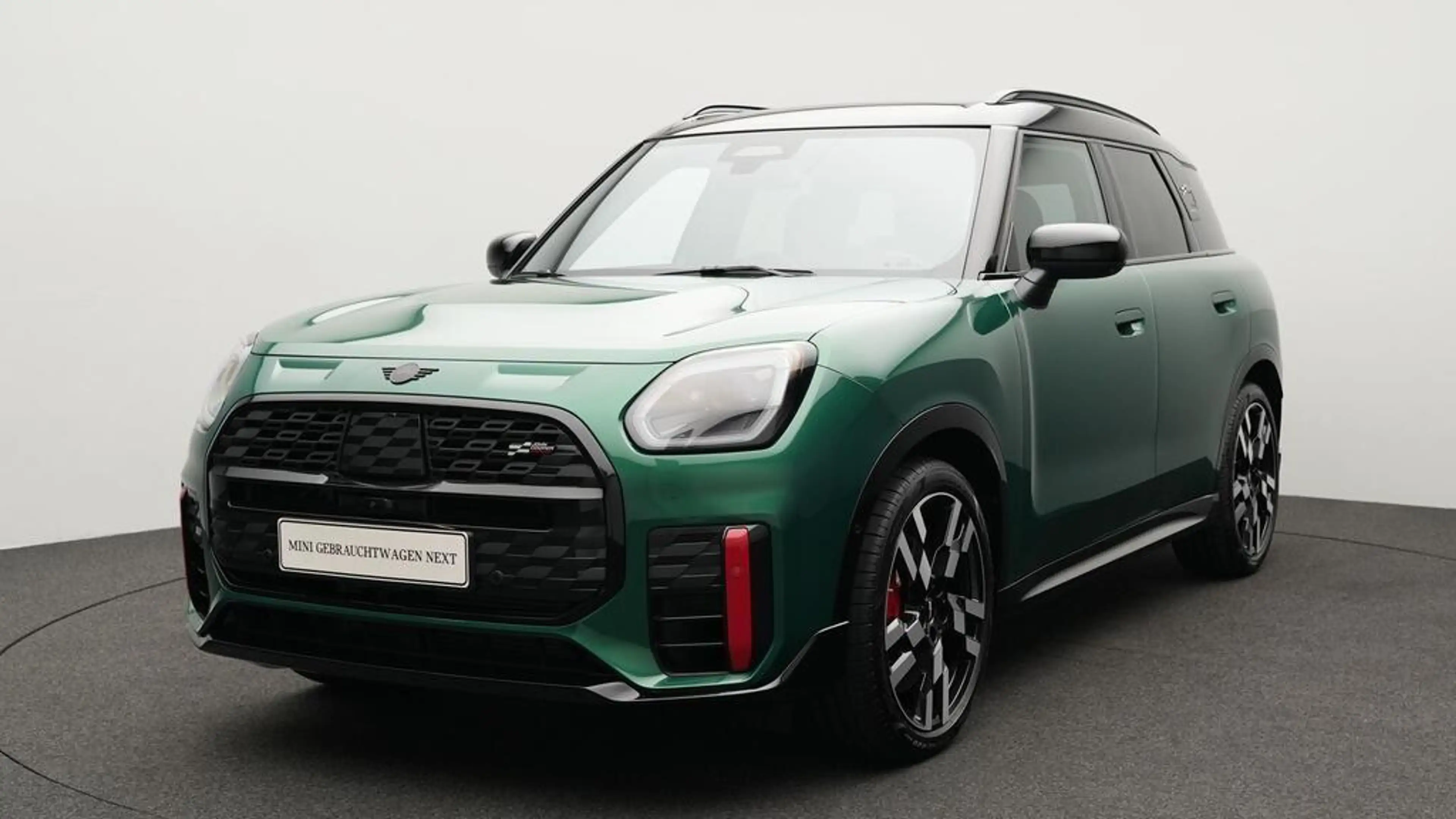 MINI JCW Countryman All4 John Cooper Works Trim