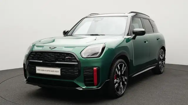 MINI JCW Countryman All4 John Cooper Works Trim