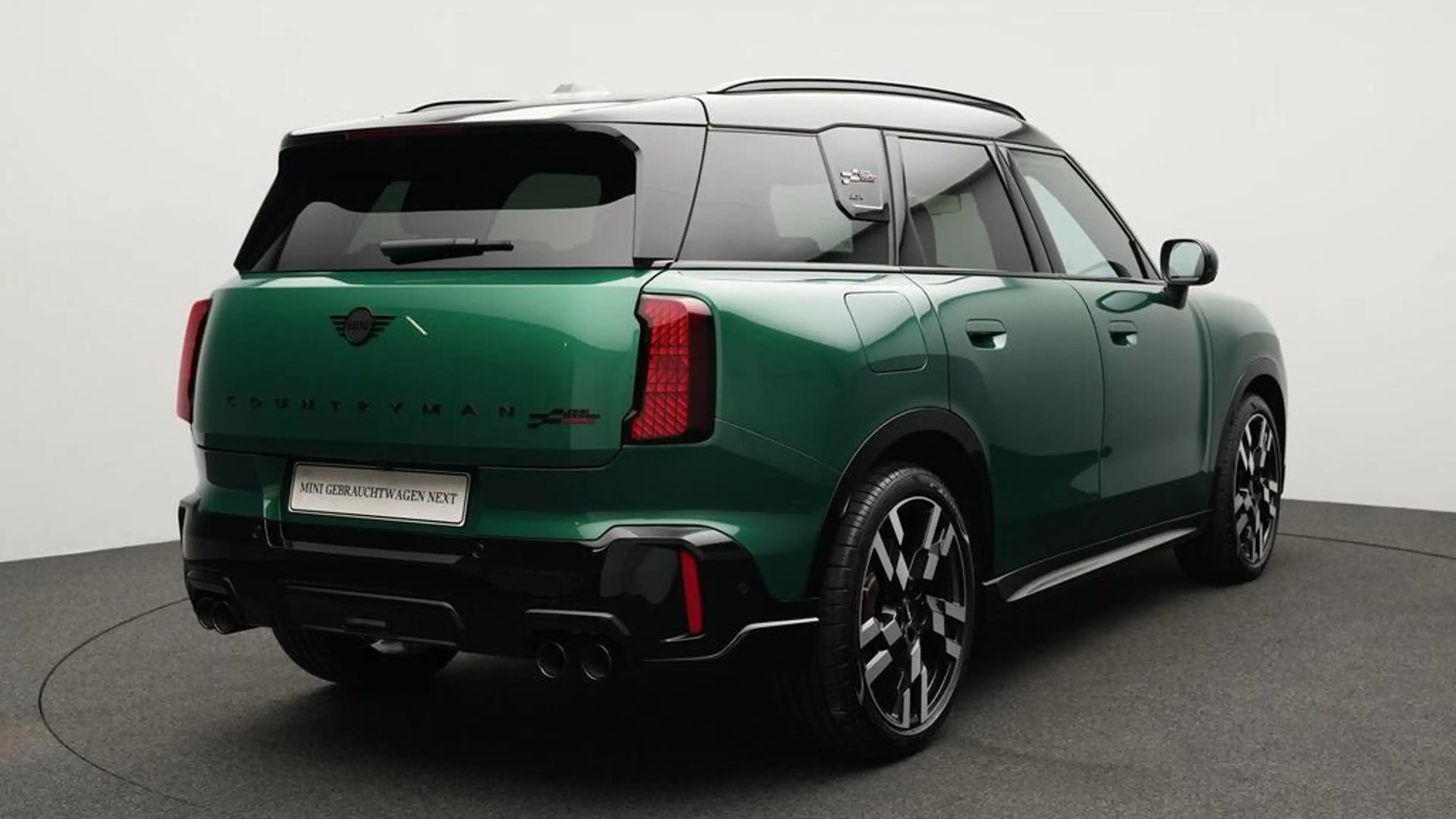 MINI JCW Countryman All4 John Cooper Works Trim — photo 4