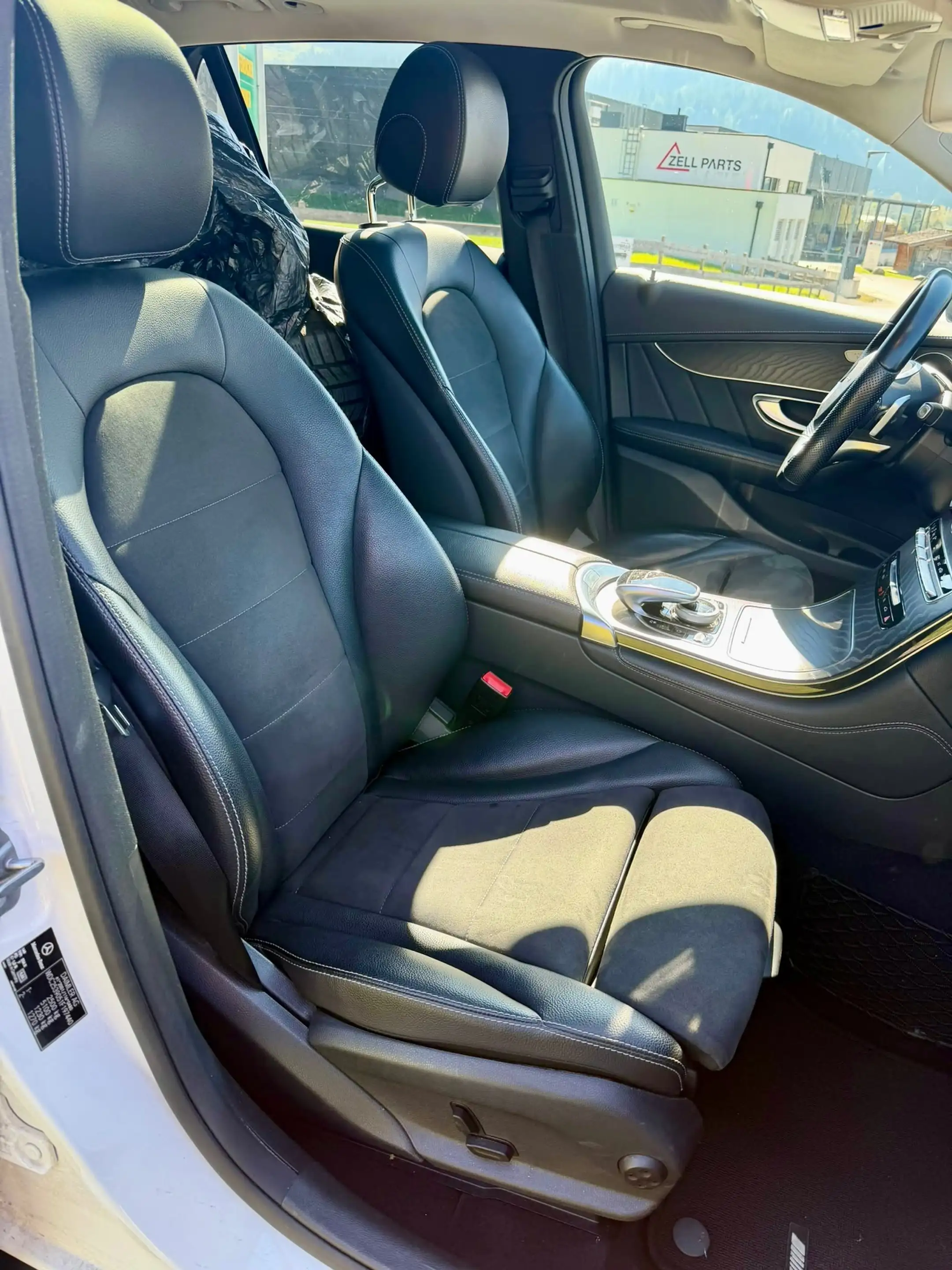Mercedes-Benz GLC 220 GLC 220 d AMG Line 4Matic *GARANTIE**FINANZIERUNG* — photo 11