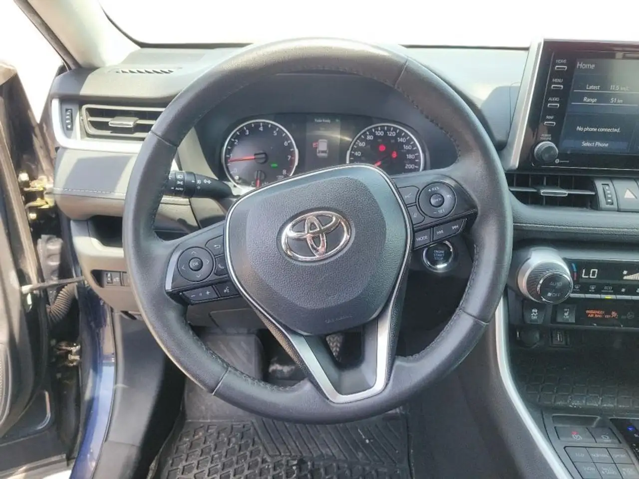 Toyota RAV 4 снимка Toyota RAV 4