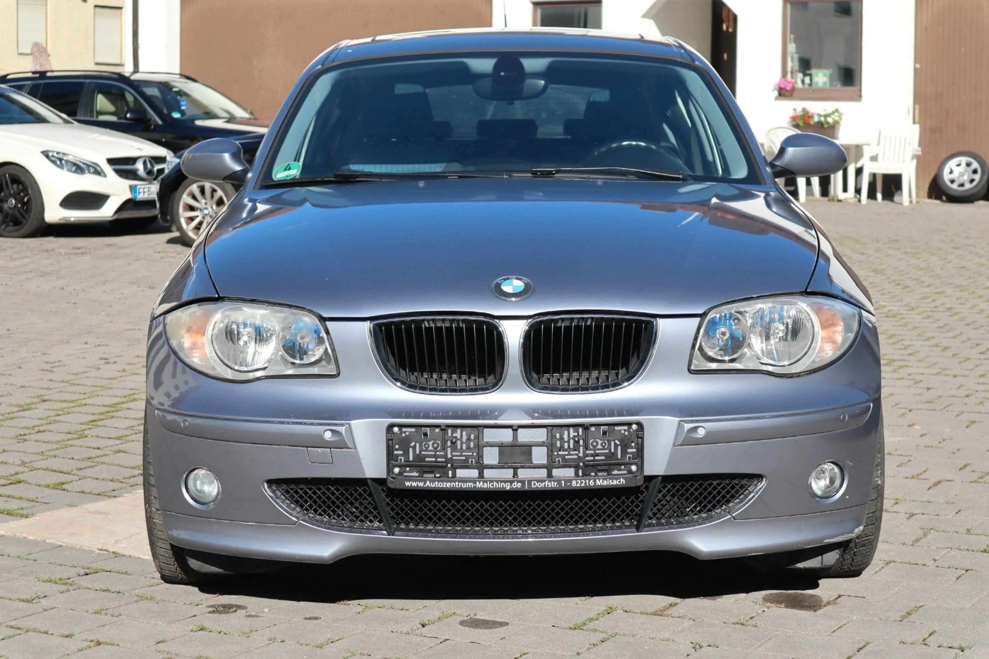 BMW 118 i Automatik Leder eGSD Steuerkette & TÜV NEU — photo 2