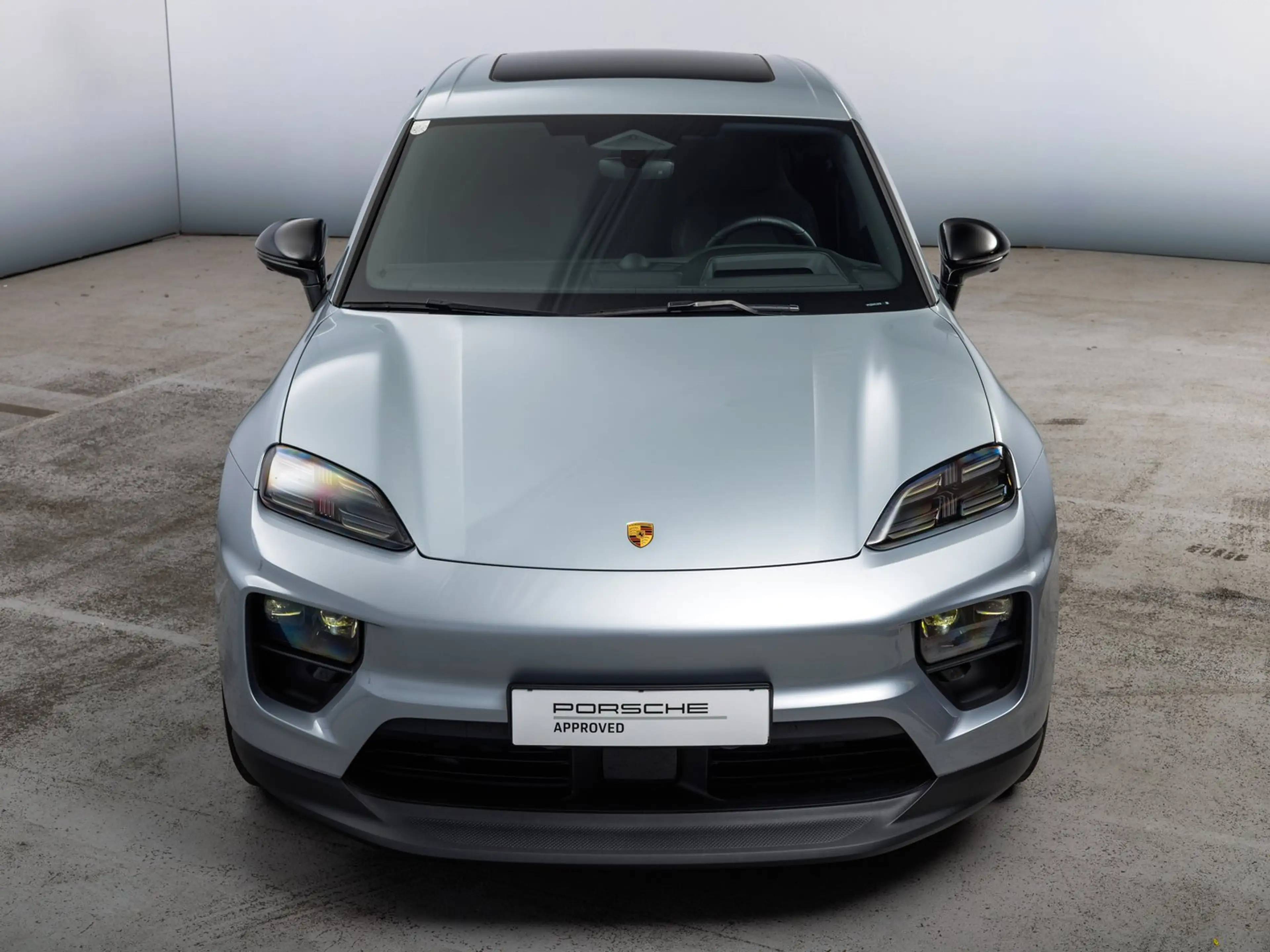 Porsche Macan 4S — photo 10