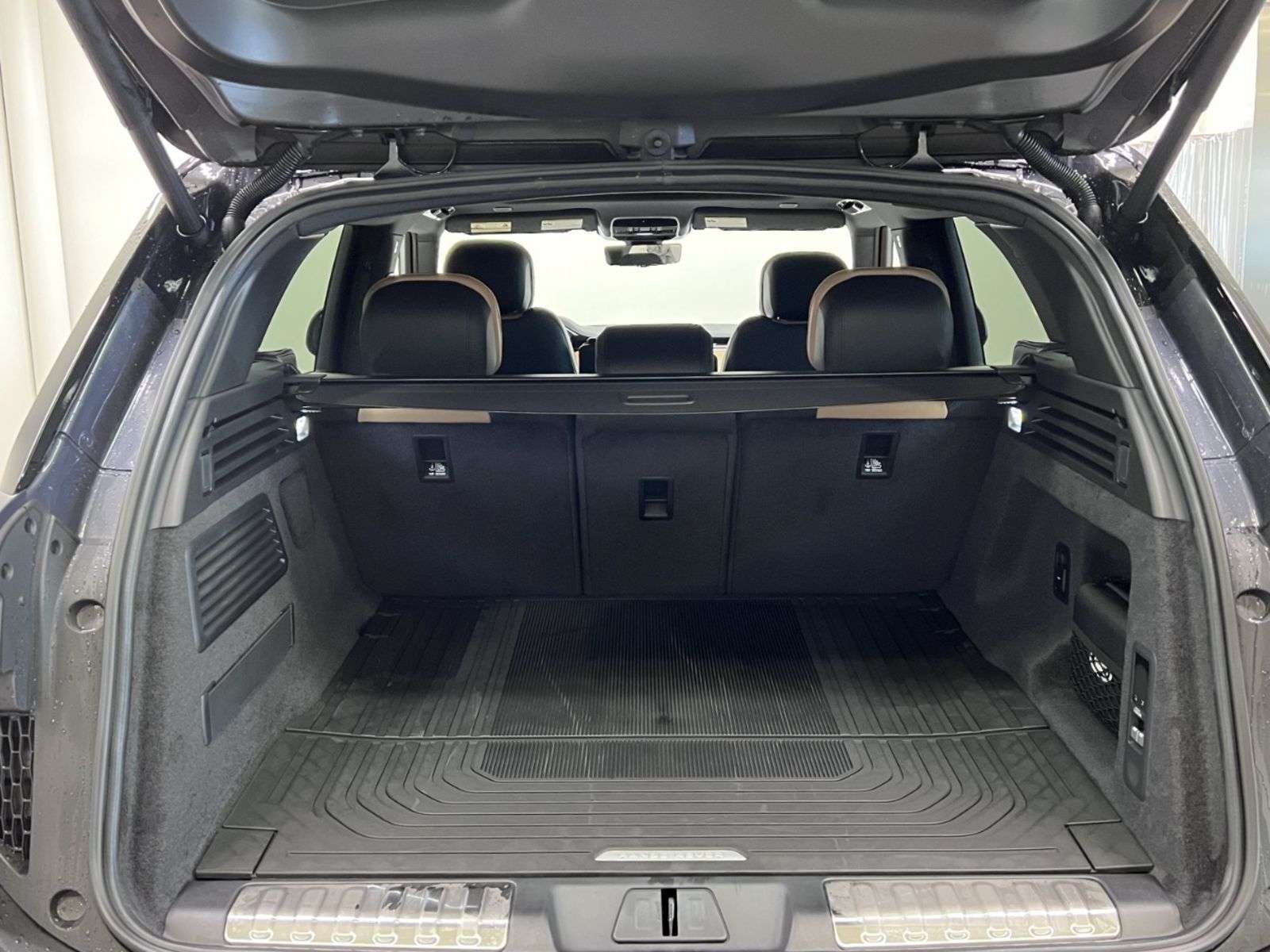 2026 Land Rover Range Rover Sport P400 DYNAMIC HSE thumb 33