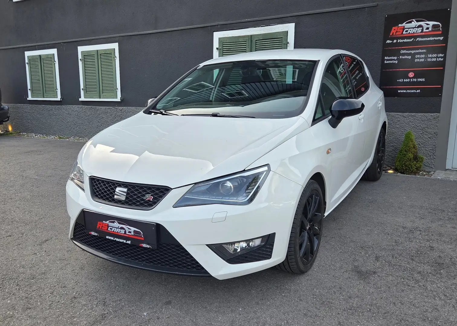 SEAT Ibiza FR Weiß - 2