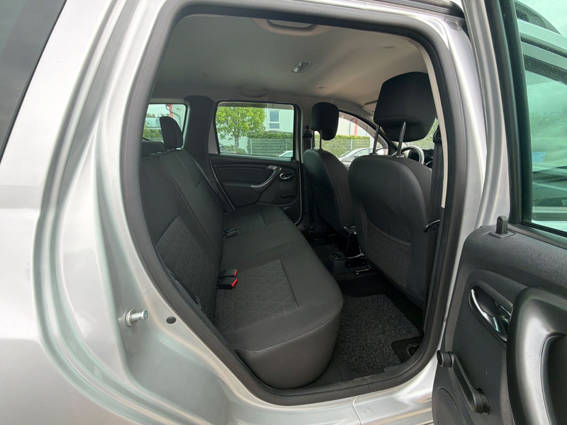 Dacia Duster I Laureate 4x2 — photo 13