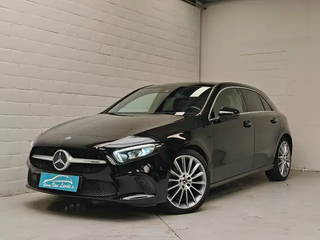 Mercedes-Benz A 200 AMG Line (EU6d-TEMP) - Apple Carplay - Sfeerverlichting - 19" AMG velgen